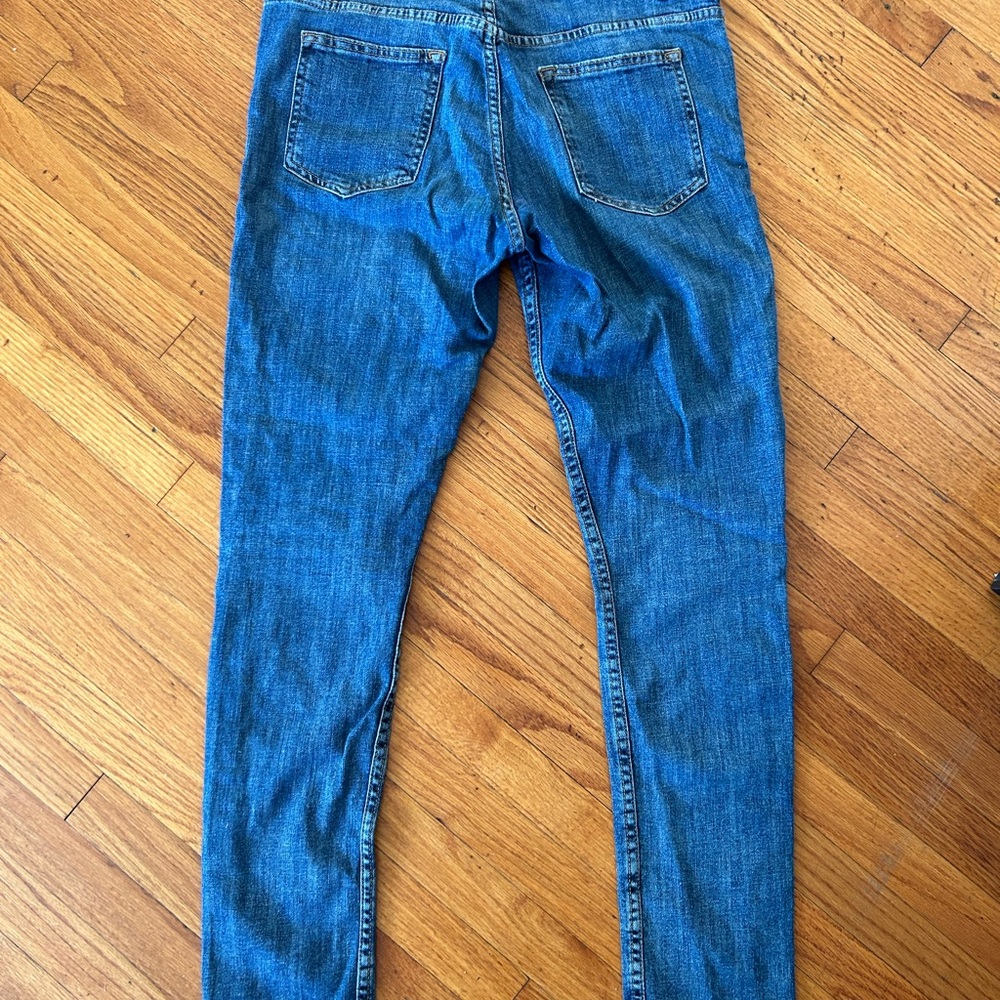 Sezane denim jeans size 33 fits like a 31 but has a bit of stretch